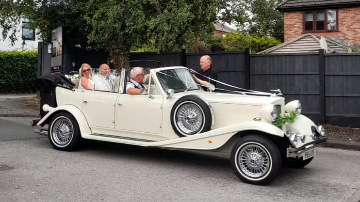 Had an amazing time with Steve the car was awesome. Steve was great & very friendly would definitely recommend Steve.