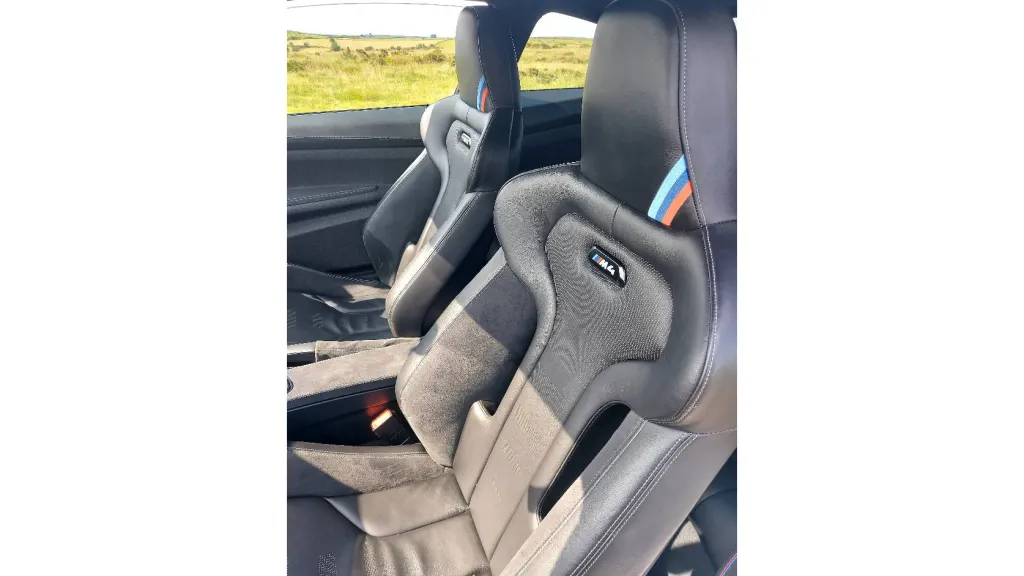 front interior sport seats inside a BMW M4 cs