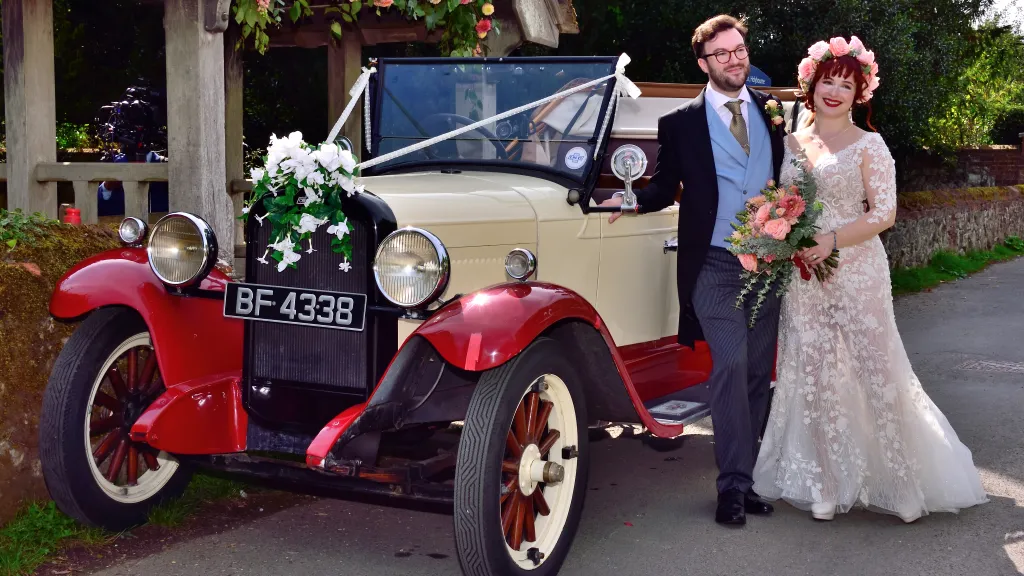 David, supported by his wife provided us not only with an enjoyable drive from the church to our reception but also excellent photos of our first moments as husband and wife. David also kindly stayed to give numerous rides to our friends and family along with fantastic photos of them in the process too!