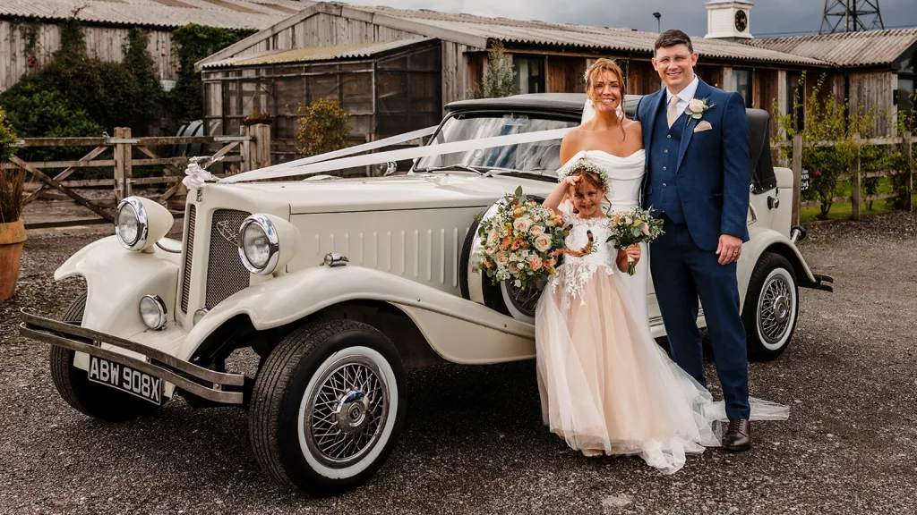 Fantastic driver steve, really couldnt do enough to help us, made us feel really relaxed and comfortable. We loved waving at everyone from the wedding car! Thanks again