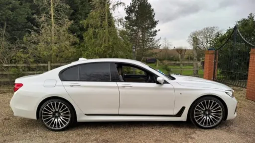 Right side view White BMW 7 series
