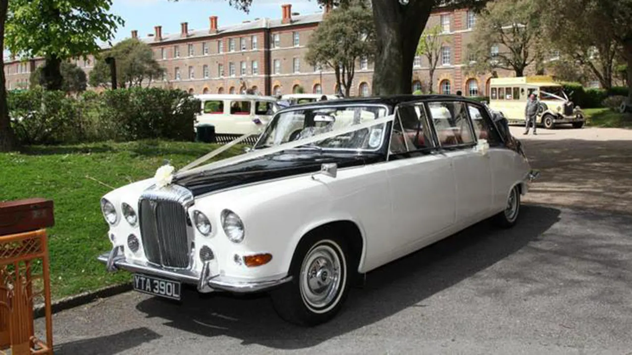 A photo from the occasion that is reviewed