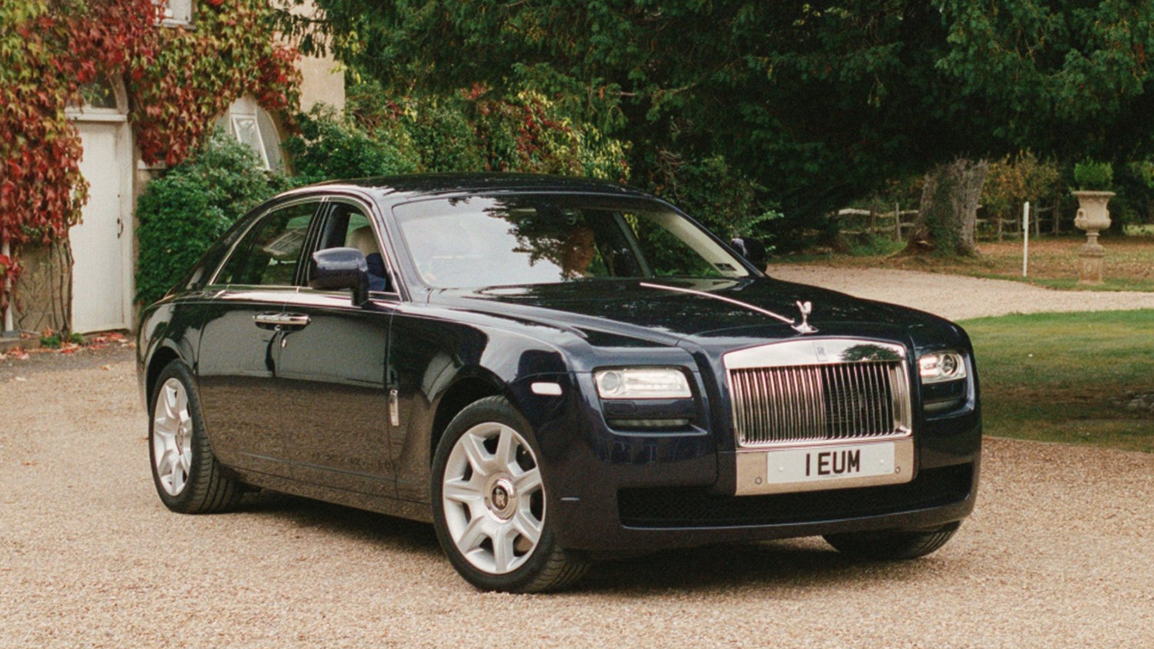 Rolls-Royce Ghost in black used for wedding hire