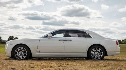 Left side view White rolls-Royce Ghost