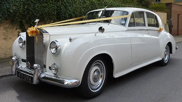 Fantastic service and driver. Would highly recommend to everyone. It made our wedding very special.