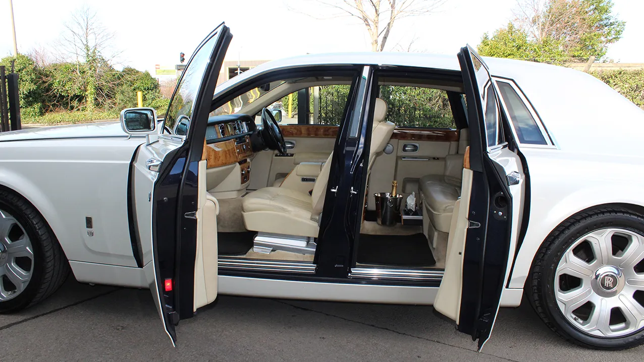 A photo from the occasion that is reviewed