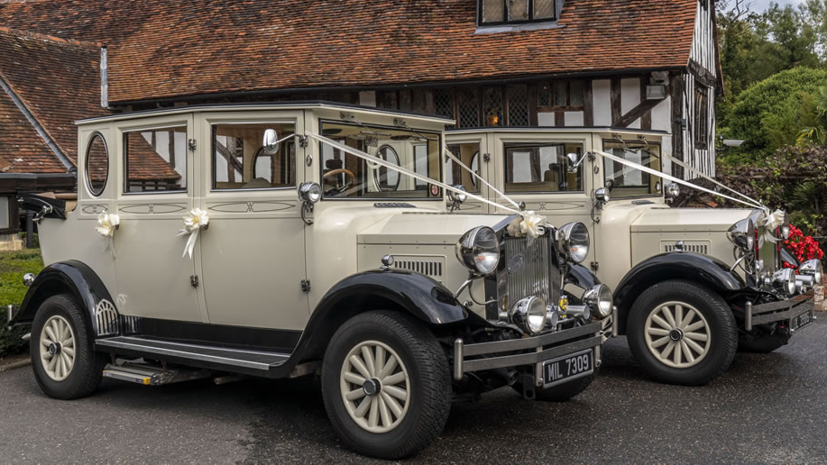 What a pleasure dealing with Nigel, Nigel arrived at agreed time with the wedding car immaculately turned out gleaming in the sunshine, throughout the afternoon Nigel looked after us and nothing was to much trouble. Thank you for a great service