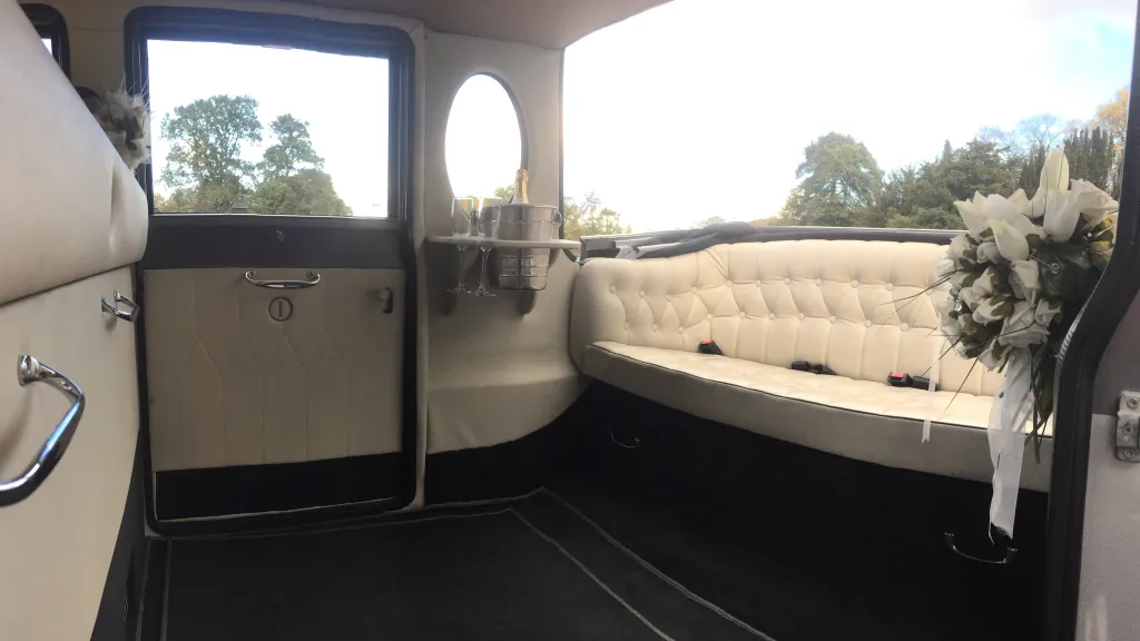 interior imperial car