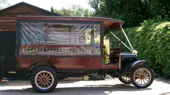 Ford Model 'T' Charabanc