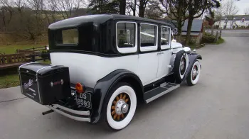 Rear view of Franklin 147 Saloon Special with rear black picnic trunk