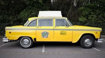 Taxi USA Checker Cab