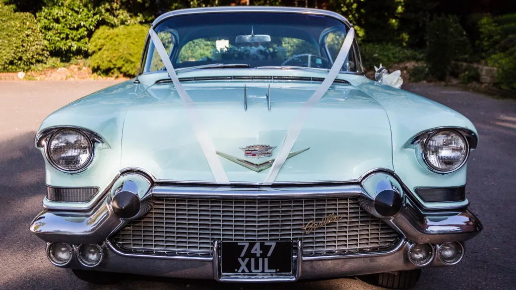 Cadillac Sedan de Ville