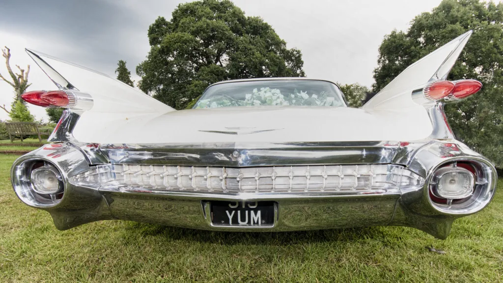 Cadillac Sedan de Ville