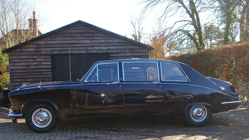 Daimler DS420 Limousine