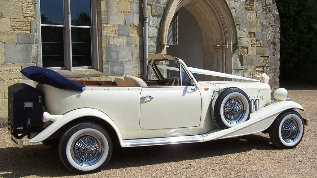 Beauford Convertible