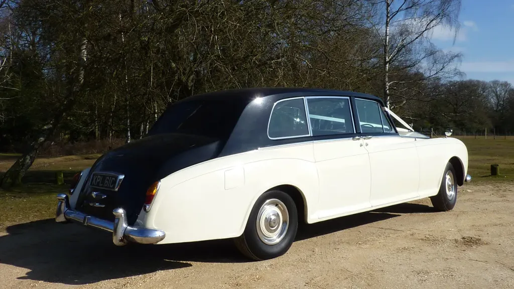 Rolls-Royce Phantom V Limousine
