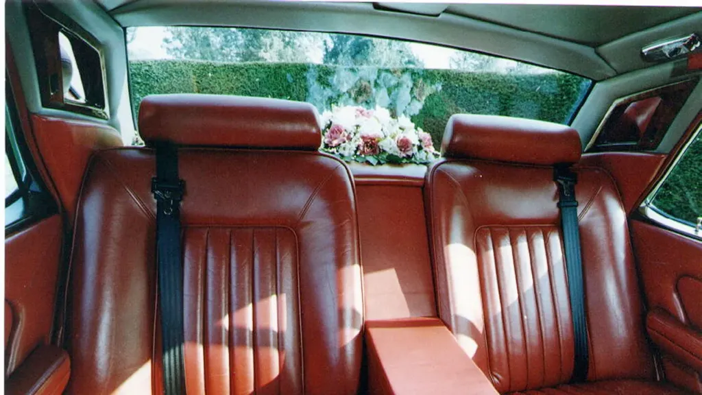 Rolls-Royce Silver Spirit