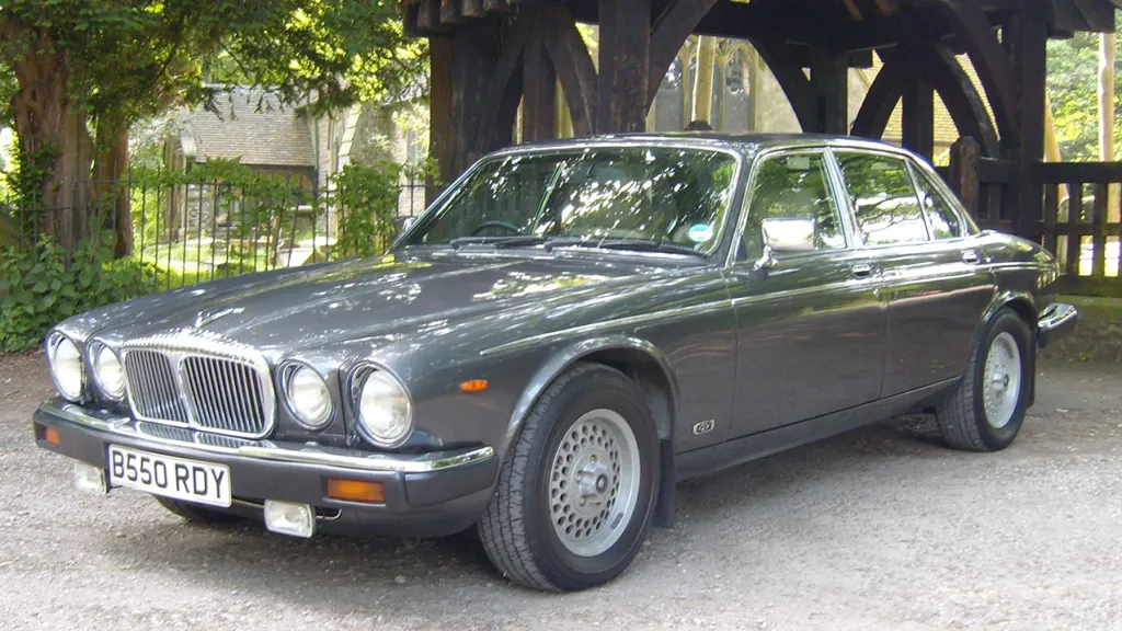 Daimler Sovereign III