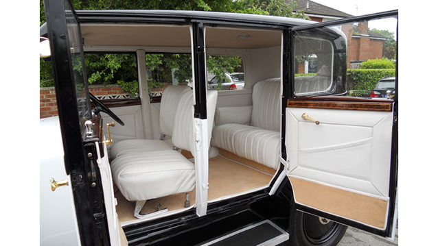 Citroen Deluxe Saloon