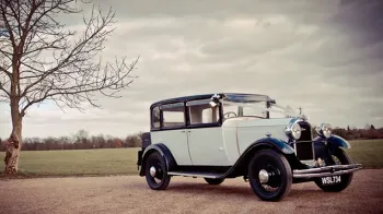 Citroen Deluxe Saloon