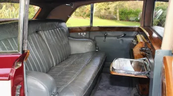 Rolls-Royce Silver Wraith