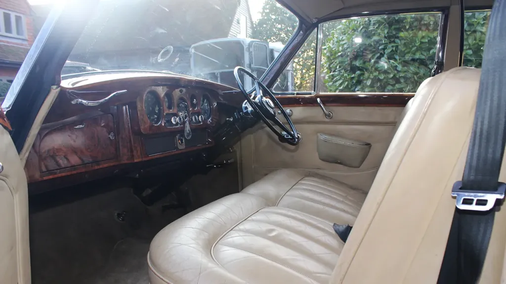 Rolls-Royce Phantom V