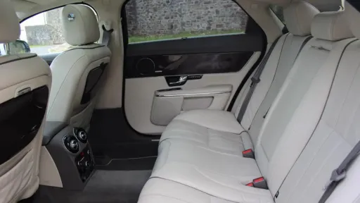 Jaguar XJ LWB