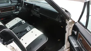 Cadillac Sedan De Ville