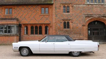 Cadillac Sedan De Ville