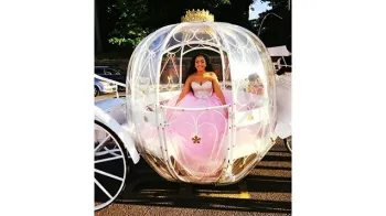 Horse Drawn Cinderella Glass Carriage