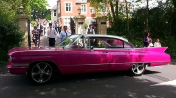 Cadillac Sedan de Ville