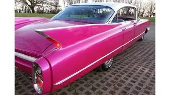 Cadillac Sedan de Ville