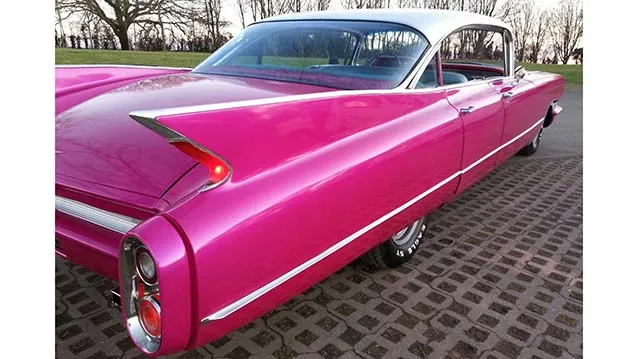 Cadillac Sedan de Ville