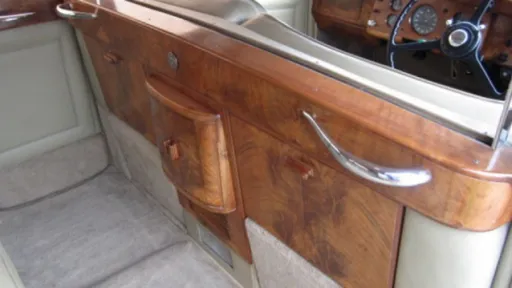 Rolls-Royce Silver Wraith