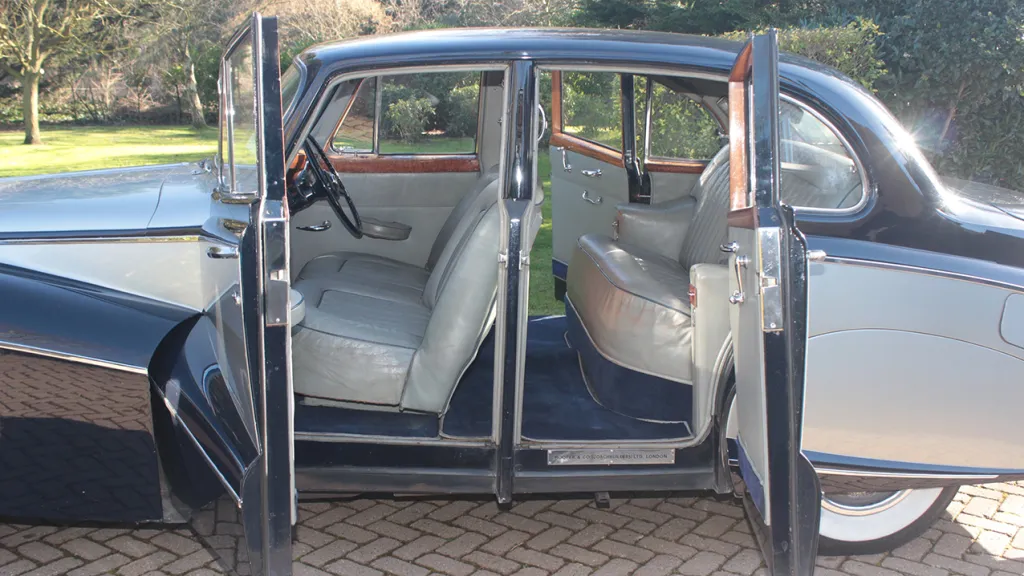 Bentley S1 Hooper Empress