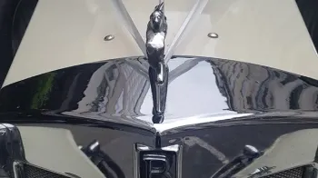 Beauford Convertible