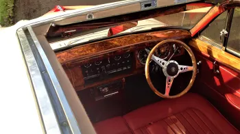 Daimler 250 V8