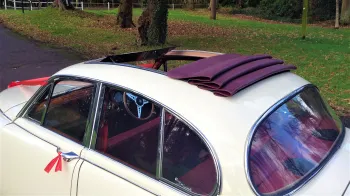 Daimler 250 V8