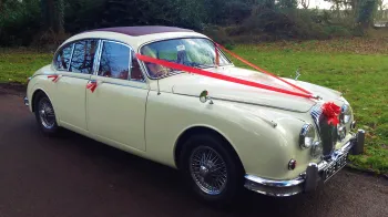 Daimler 250 V8