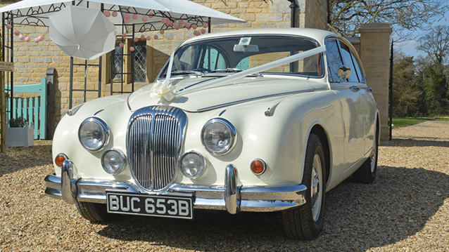 Daimler 250 V8