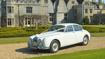 Daimler 250 V8