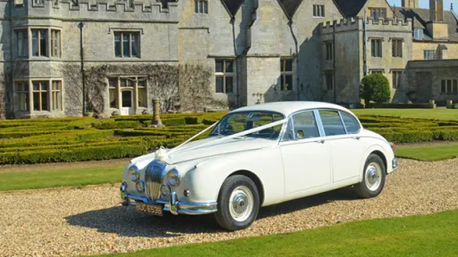 Daimler 250 V8