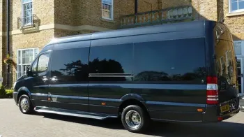 Mercedes Sprinter Bus