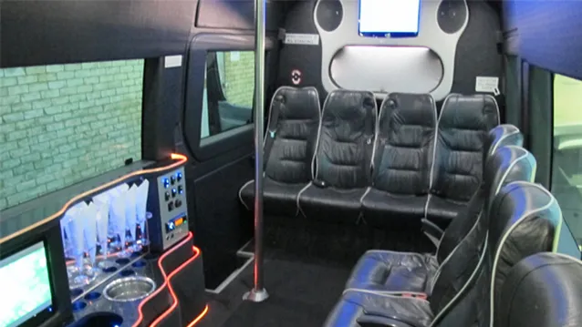 Mercedes Sprinter Bus