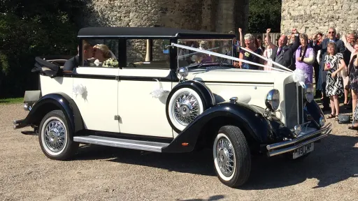 Brenchley Landaulette