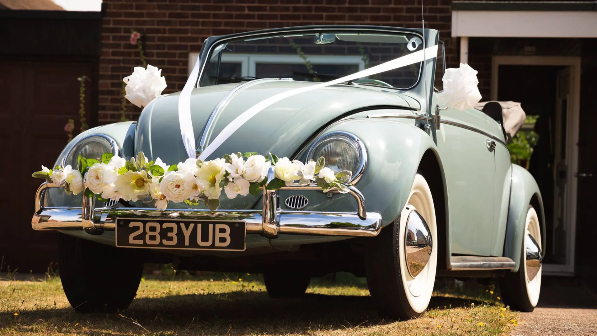Classic VW Beetle Wedding Car Hire Bracknell, Berkshire and Hampshire