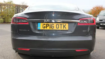 Tesla 'S' 85D