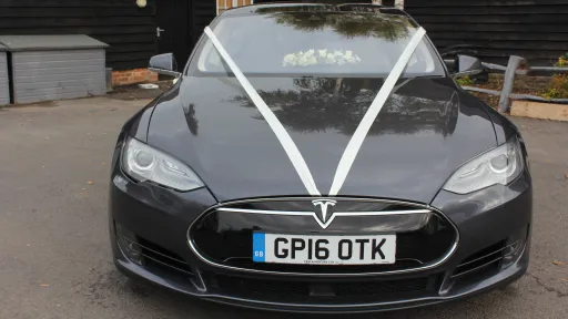 Tesla 'S' 85D
