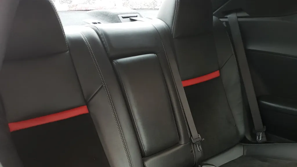 Dodge Challenger 6.4L SRT