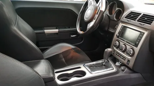 Dodge Challenger 6.4L SRT